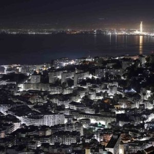 🏠 Investir dans l’immobilier locatif en Algérie : rentable ou risqué en 2025 ?